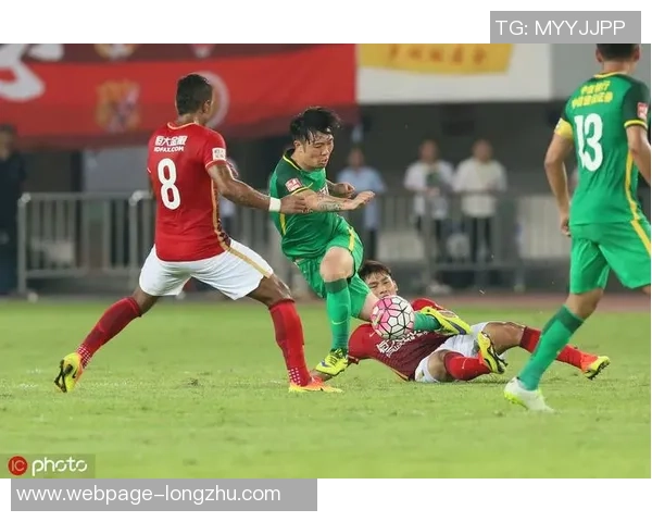 2017年恒大与国安激战回顾:精彩瞬间与赛季影响深度分析 2017年恒大与国安激战回顾:精彩瞬间与赛季影响深度分析